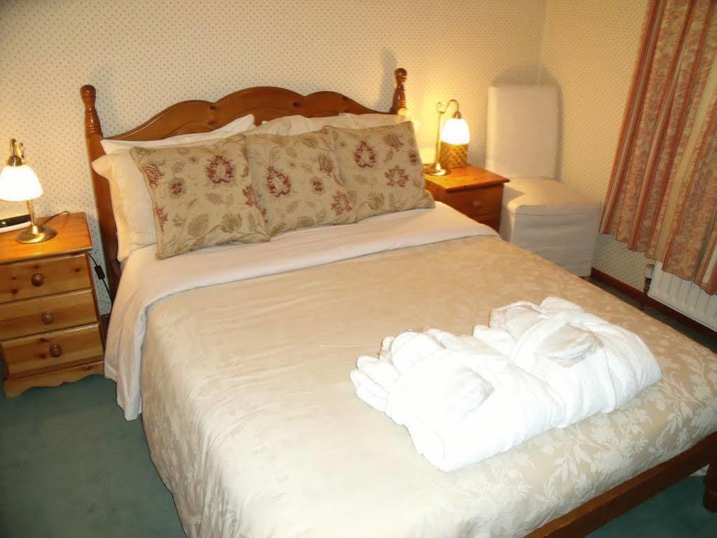 Home From Home Bed And Breakfast CBG エクステリア 写真