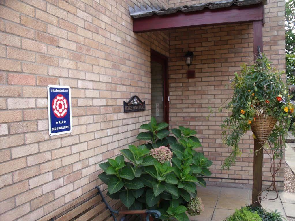 Home From Home Bed And Breakfast CBG エクステリア 写真